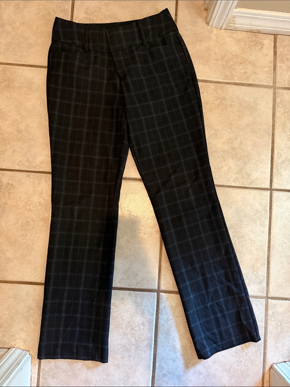 Apt. 9 Black Windowpane Dress Pants with Subtle Red Thread
